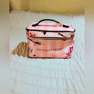 Victoria's secret pink and black toiletry bag